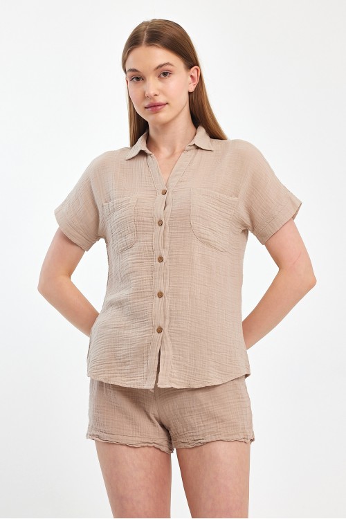 Kadın Müslin Yakalı Kısa Kol Çift Cepli Toprak Gömlek